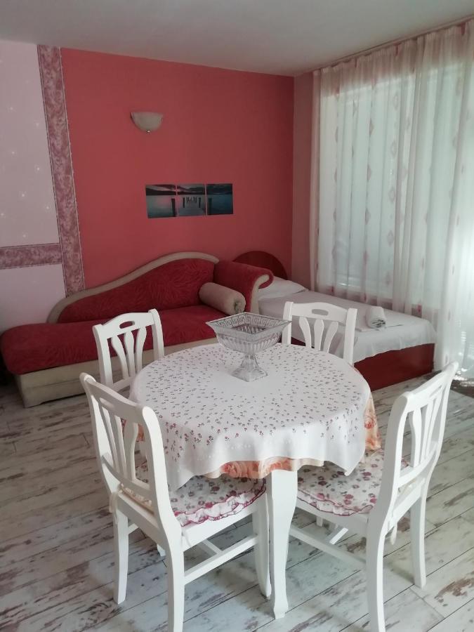 Art Guest House Orchidea بوموري المظهر الخارجي الصورة